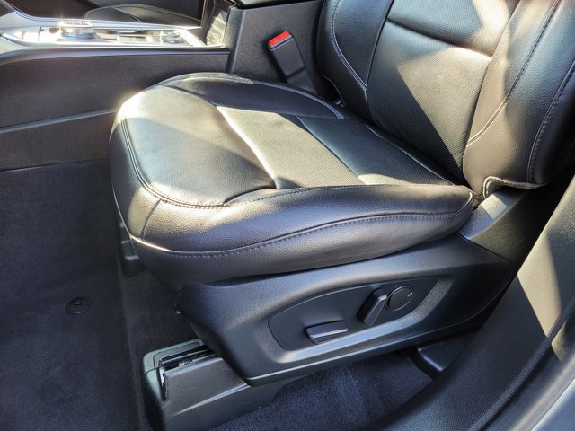 Certified 2022 Ford Explorer Limited w/ Limited Technology Package image 16