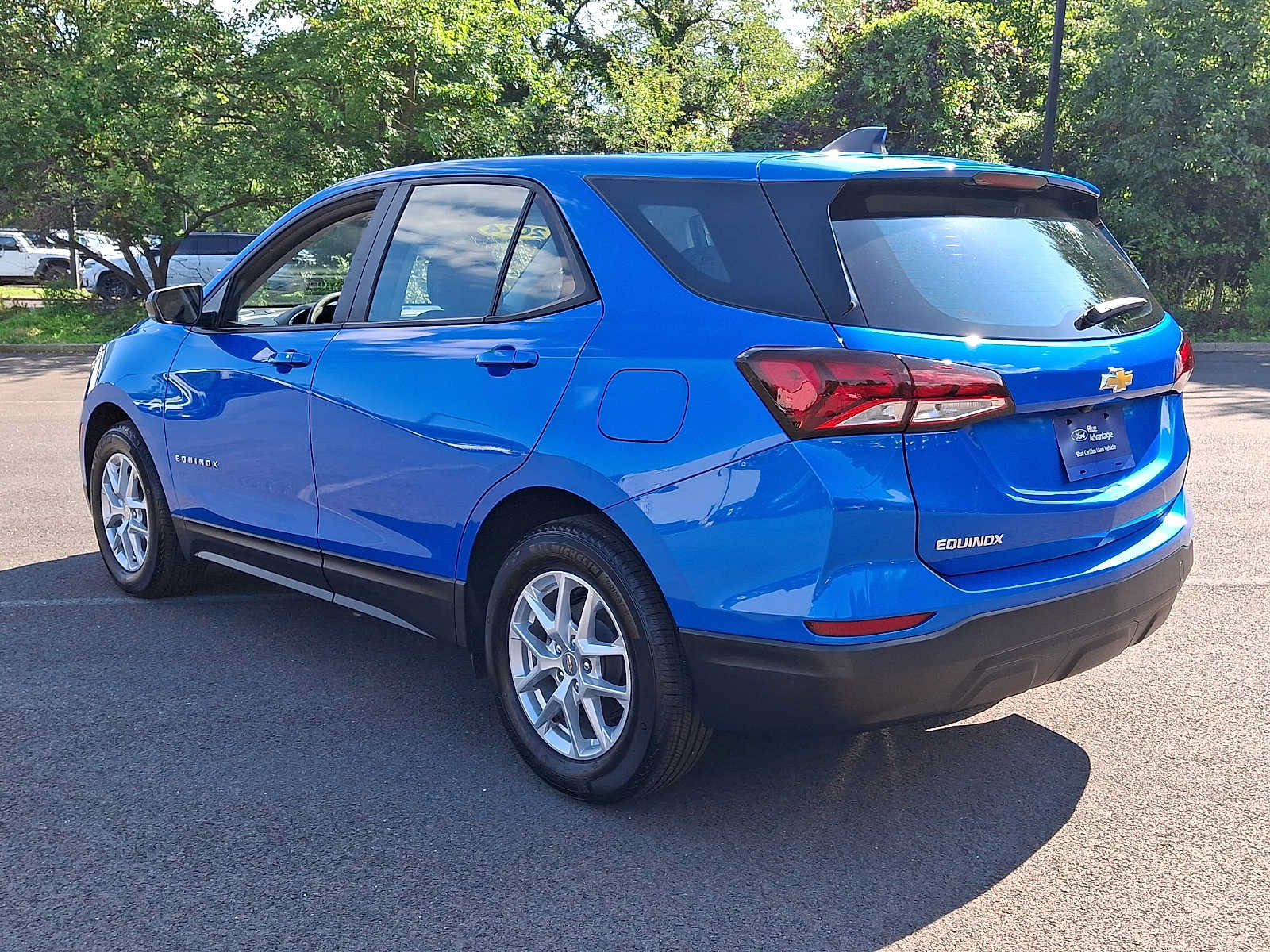 Used 2024 Chevrolet Equinox LS FWD image 4