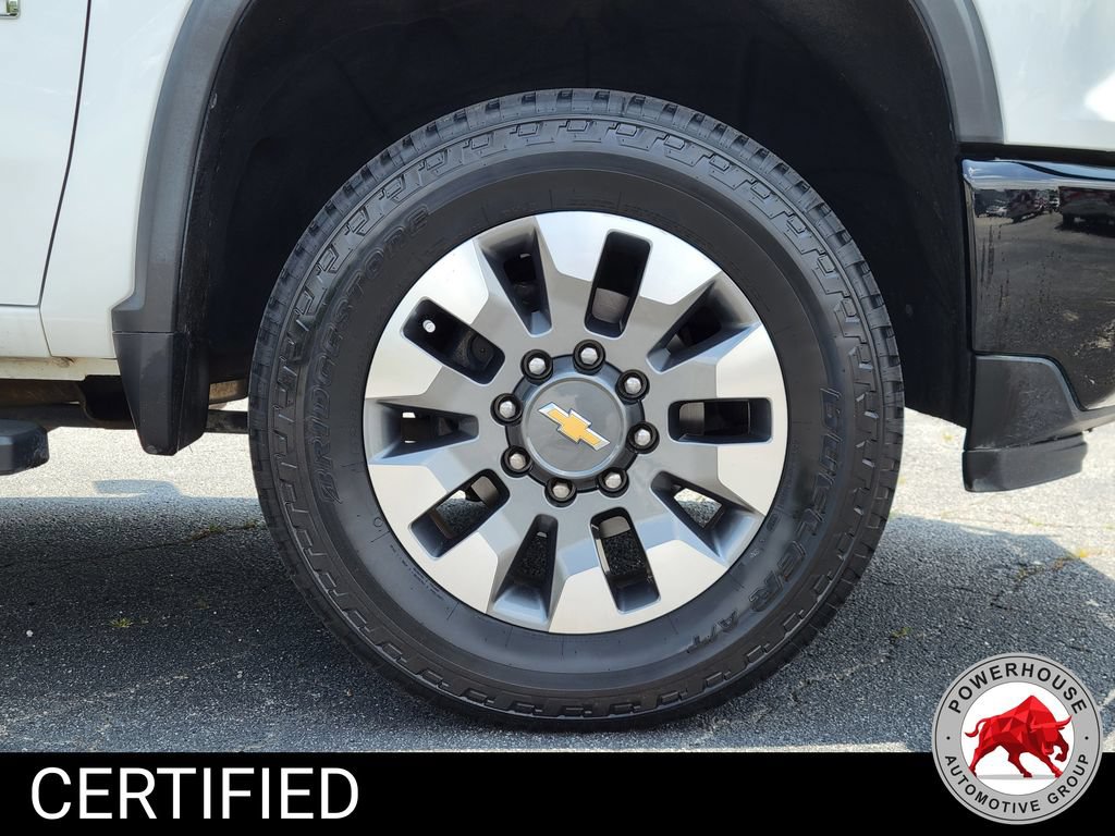 Used 2024 Chevrolet Silverado 2500 Custom w/ Custom Value Package AWD/4WD image 12