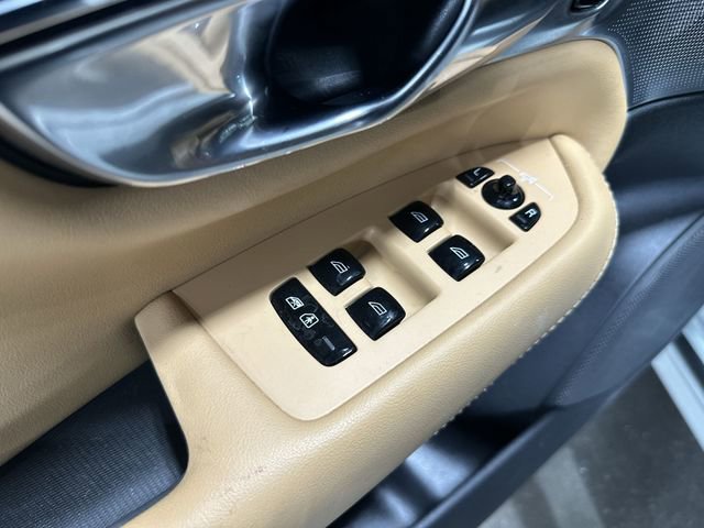 Used 2021 Volvo XC90 T8 Inscription w/ Protection Package Premier AWD/4WD image 19