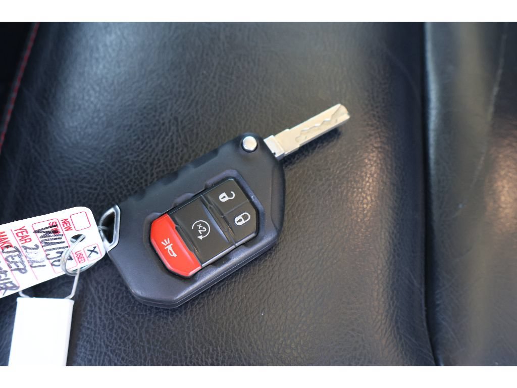Used 2021 Jeep Wrangler Unlimited Rubicon AWD/4WD image 36