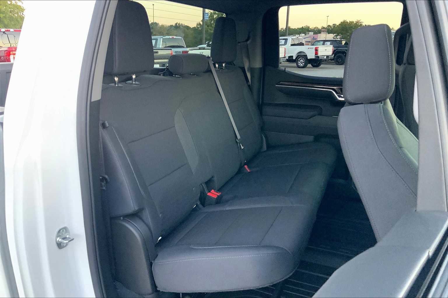 Used 2025 Chevrolet Silverado 1500 RST w/ Protection Package image 17