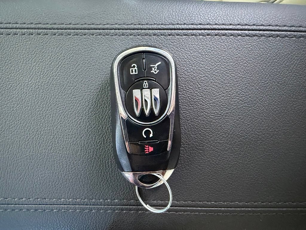 Used 2024 Buick Encore GX Avenir w/ Avenir Convenience Package AWD/4WD image 26