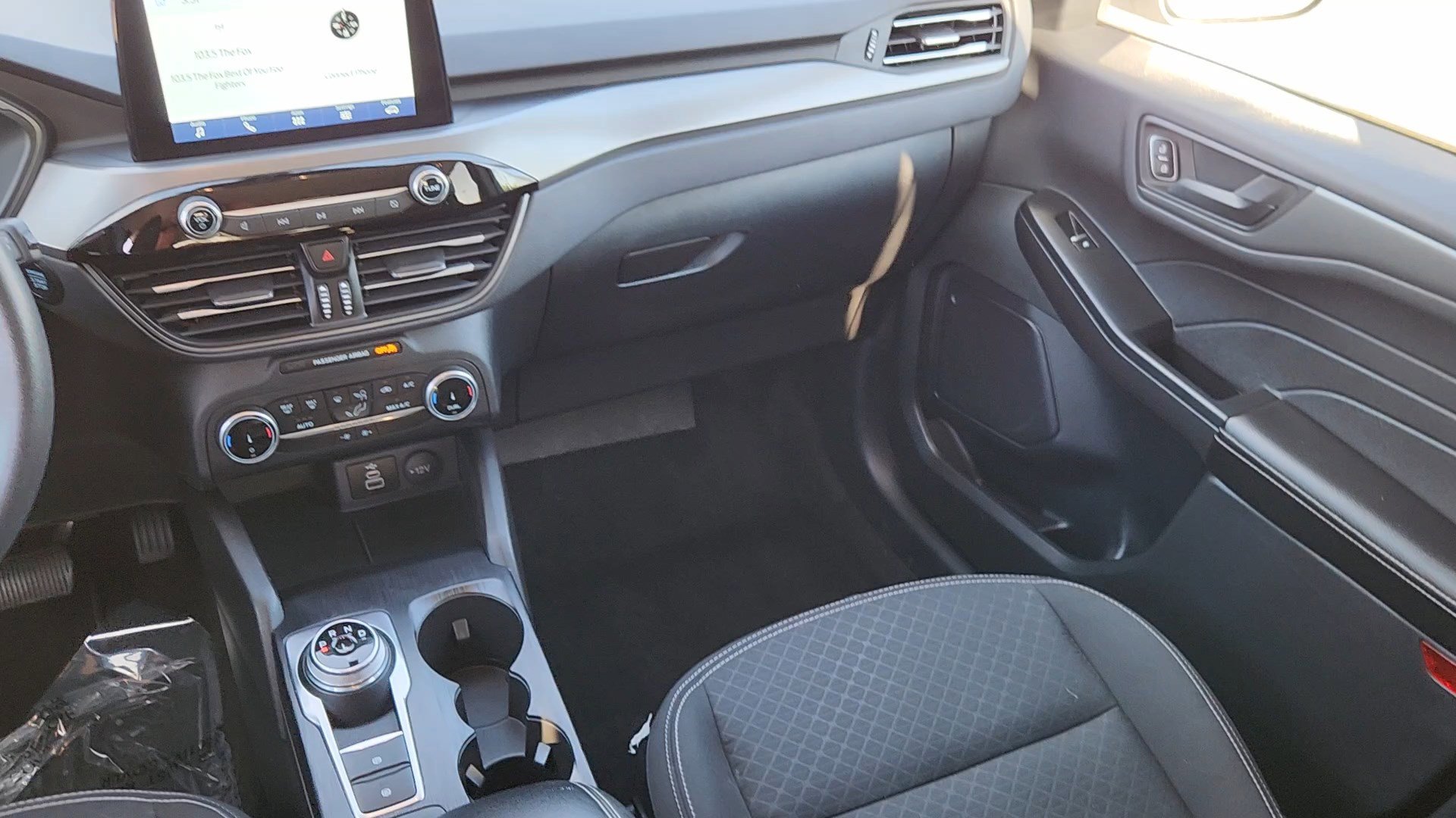 Certified 2025 Ford Escape Active AWD/4WD image 27