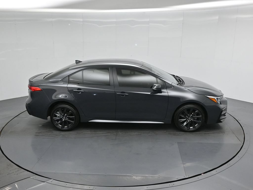 Used 2026 Toyota Corolla SE FWD image 37