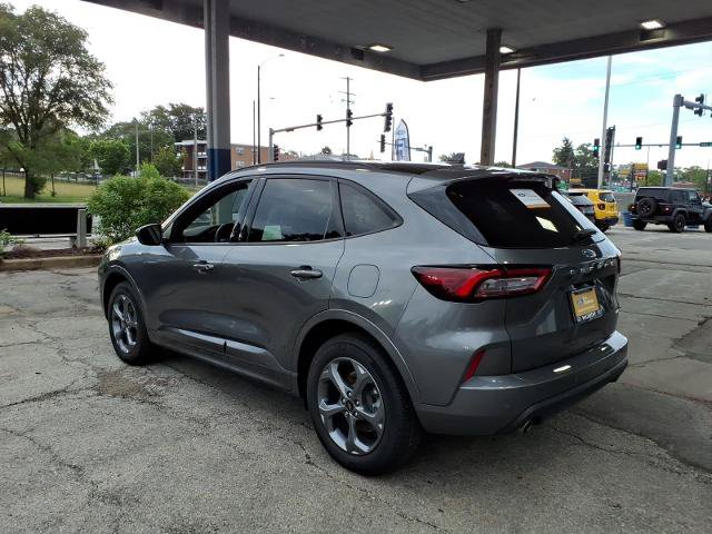 Certified 2024 Ford Escape ST-Line w/ Tech Pack #1 AWD/4WD image 5