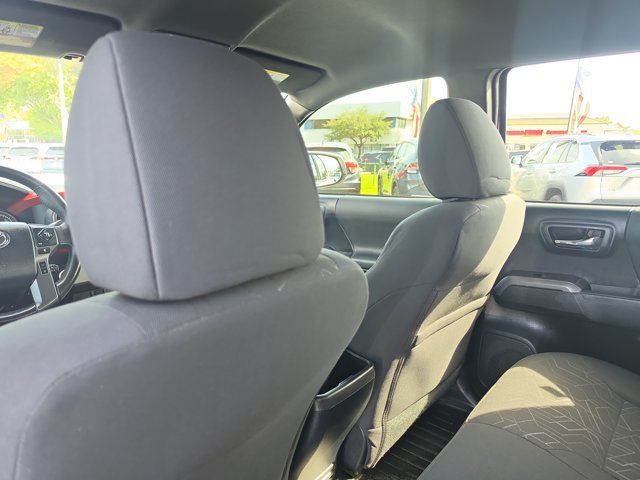 Used 2018 Toyota Tacoma TRD Sport RWD image 16