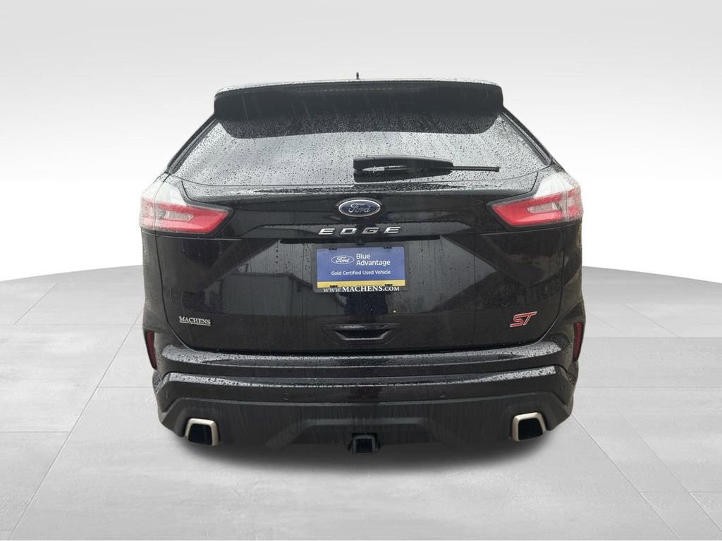 Certified 2022 Ford Edge ST w/ Equipment Group 401A image 8