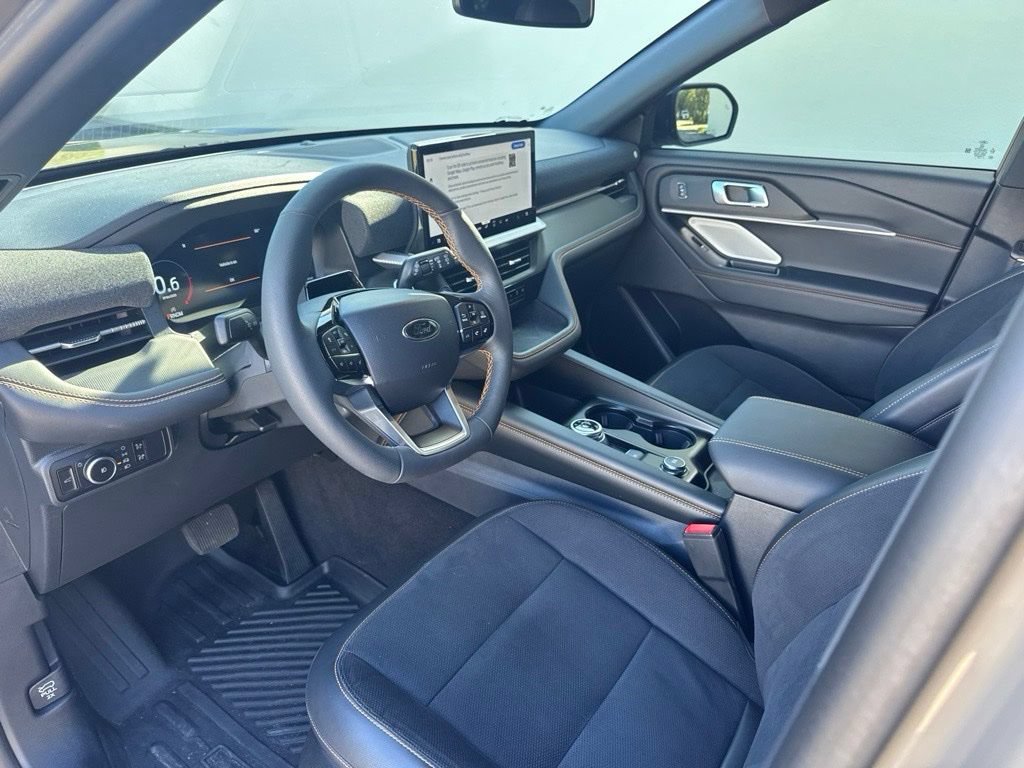 Certified 2026 Ford Explorer Tremor w/ Tremor Ultimate Package AWD/4WD image 2
