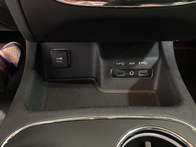 Used 2019 Dodge Durango GT w/ Blacktop Package AWD/4WD image 40
