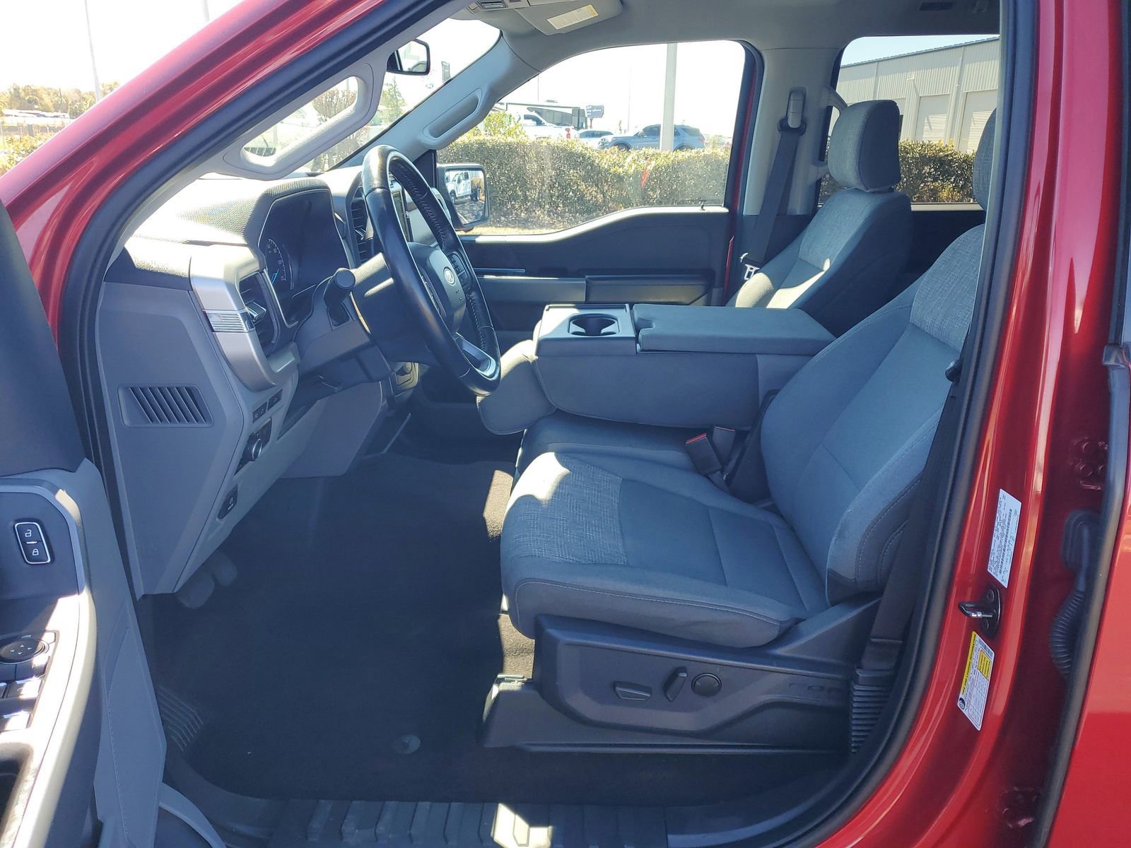 Certified 2022 Ford F150 XLT w/ Equipment Group 302A High image 17