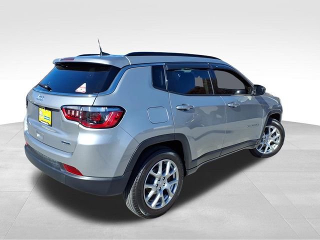 Used 2022 Jeep Compass Latitude image 6