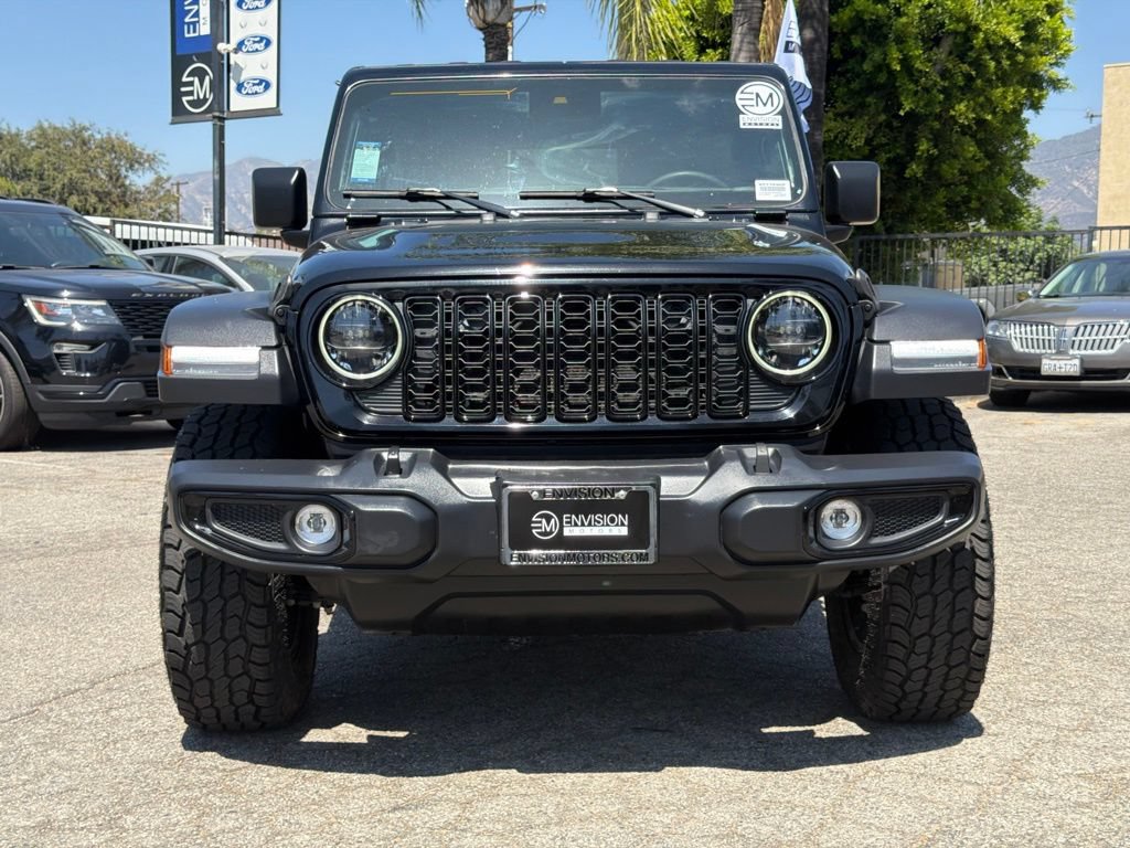 Used 2025 Jeep Wrangler Unlimited Sport AWD/4WD image 4