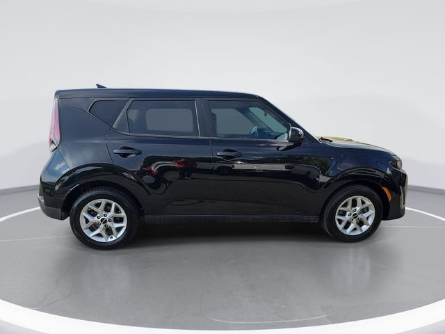Used 2024 Kia Soul S FWD image 6