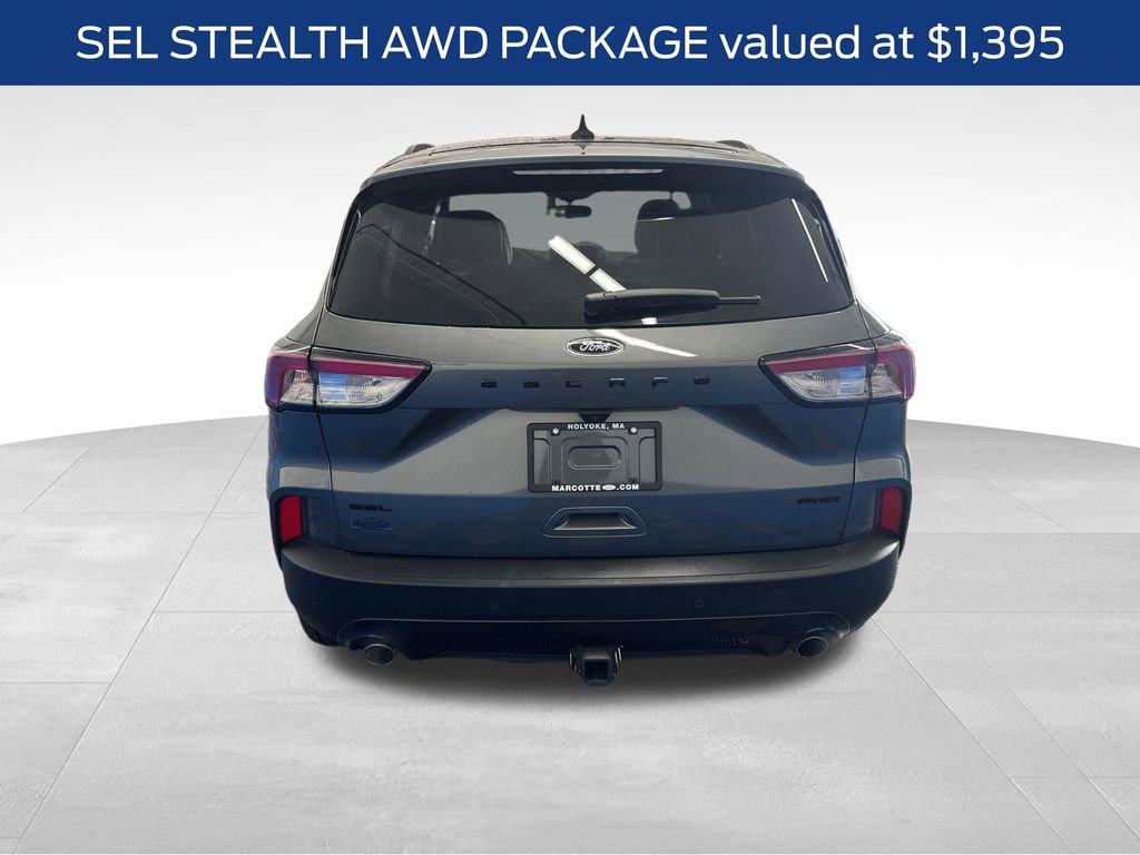 Certified 2022 Ford Escape SEL w/ SEL Stealth AWD Package image 5