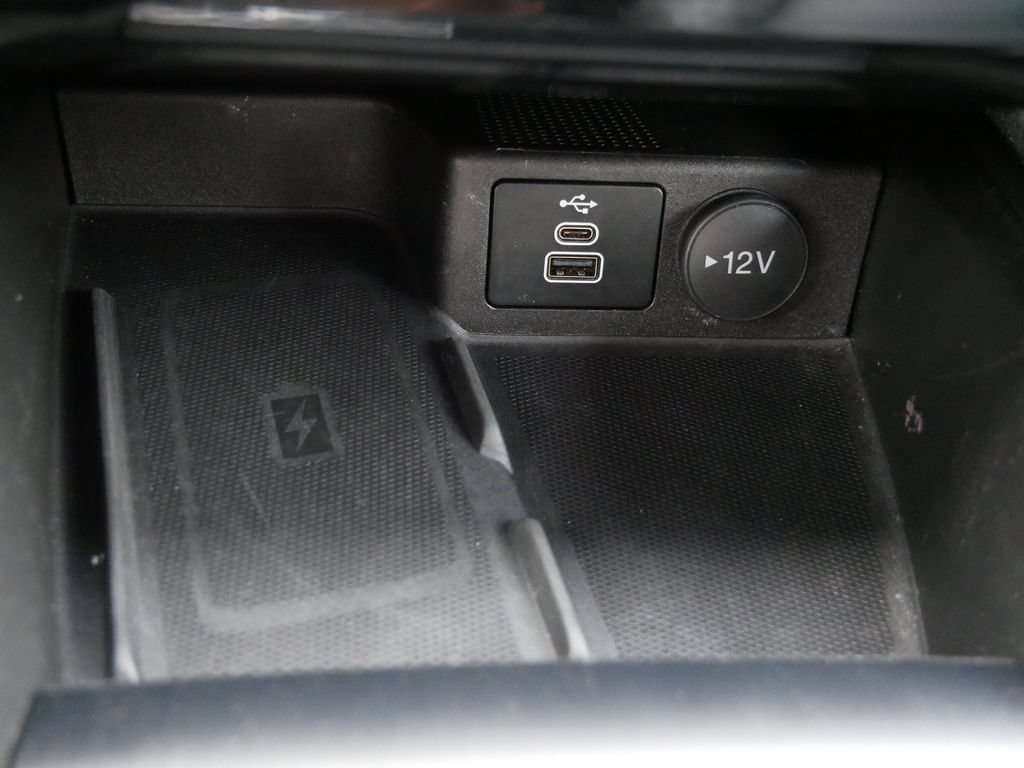 Certified 2024 Ford Escape Platinum AWD/4WD image 26