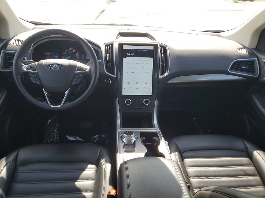 Certified 2023 Ford Edge SEL w/ Convenience Package AWD/4WD image 9