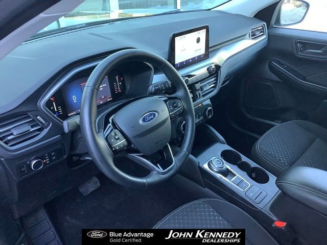 Certified 2024 Ford Escape Active w/ Cold Weather Package image 10