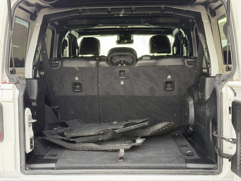 Used 2020 Jeep Wrangler Unlimited Rubicon image 10