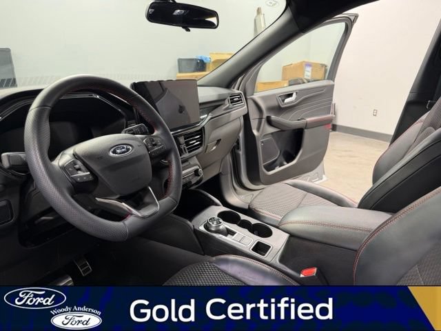 Certified 2024 Ford Escape ST-Line w/ Tech Pack #1 FWD image 9