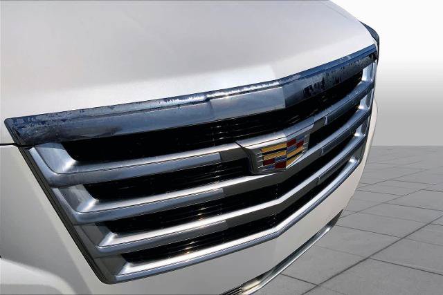 Used 2017 Cadillac Escalade Premium Luxury AWD/4WD image 32