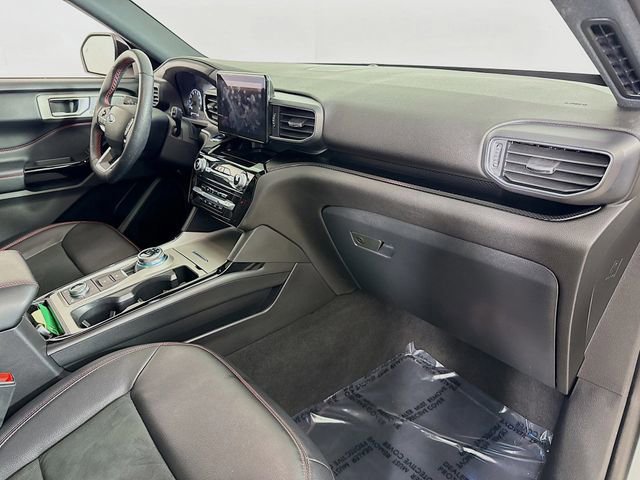 Certified 2023 Ford Explorer ST-Line w/ Class IV Trailer Tow Package image 33