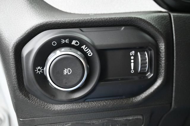 Used 2024 Jeep Wrangler Unlimited Sport AWD/4WD image 25