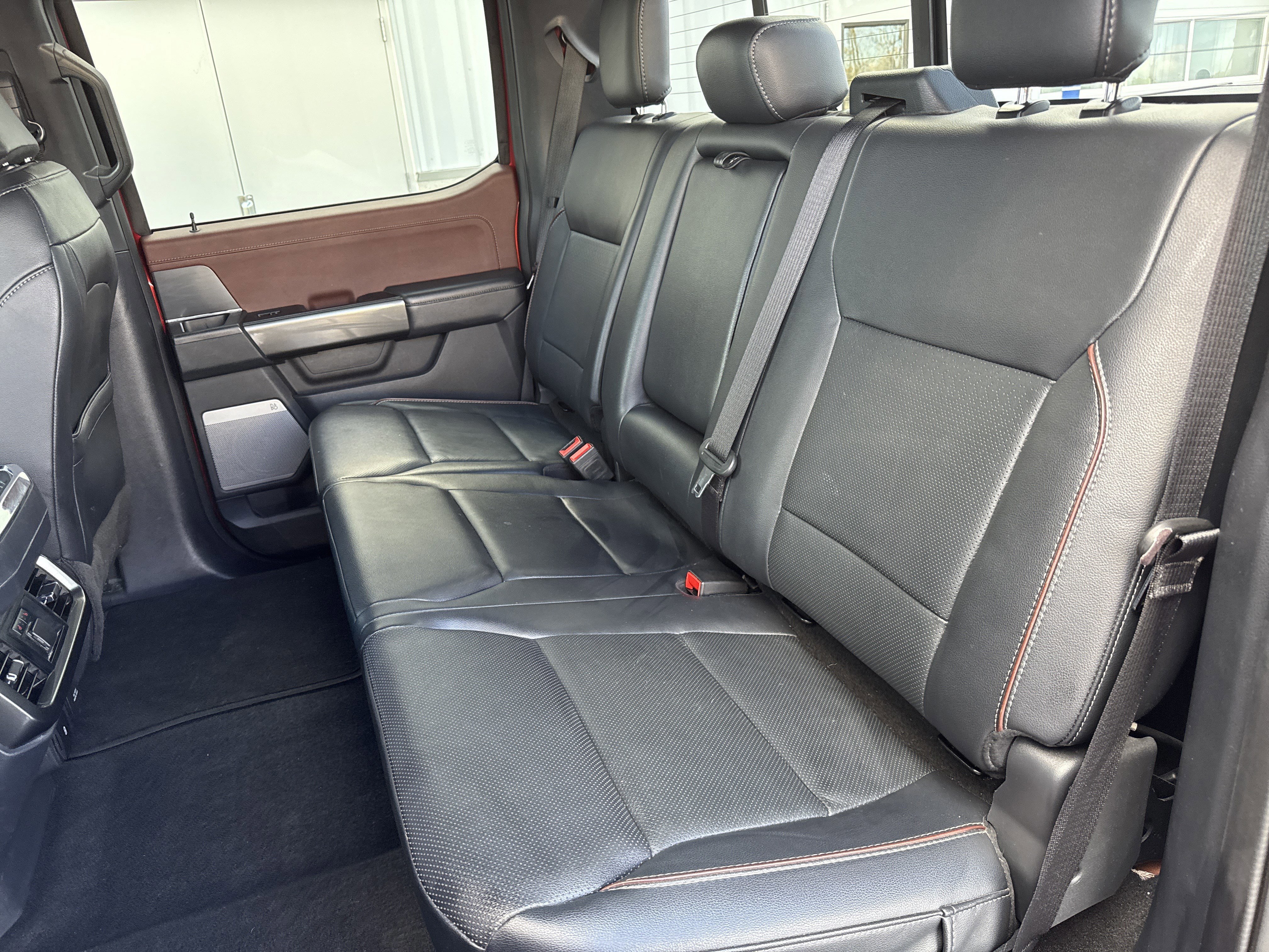 Certified 2023 Ford F150 Lariat w/ Equipment Group 502A High image 34