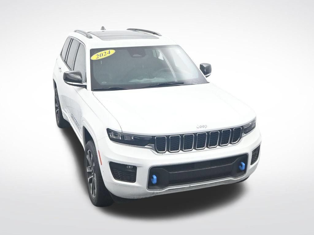 Used 2023 Jeep Grand Cherokee Overland AWD/4WD image 32