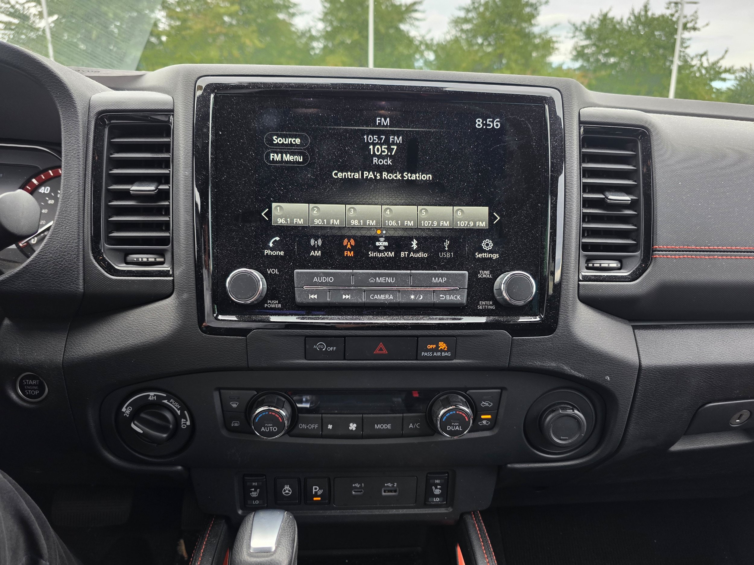 Used 2023 Nissan Frontier PRO-4X w/ Pro Convenience Package AWD/4WD image 13