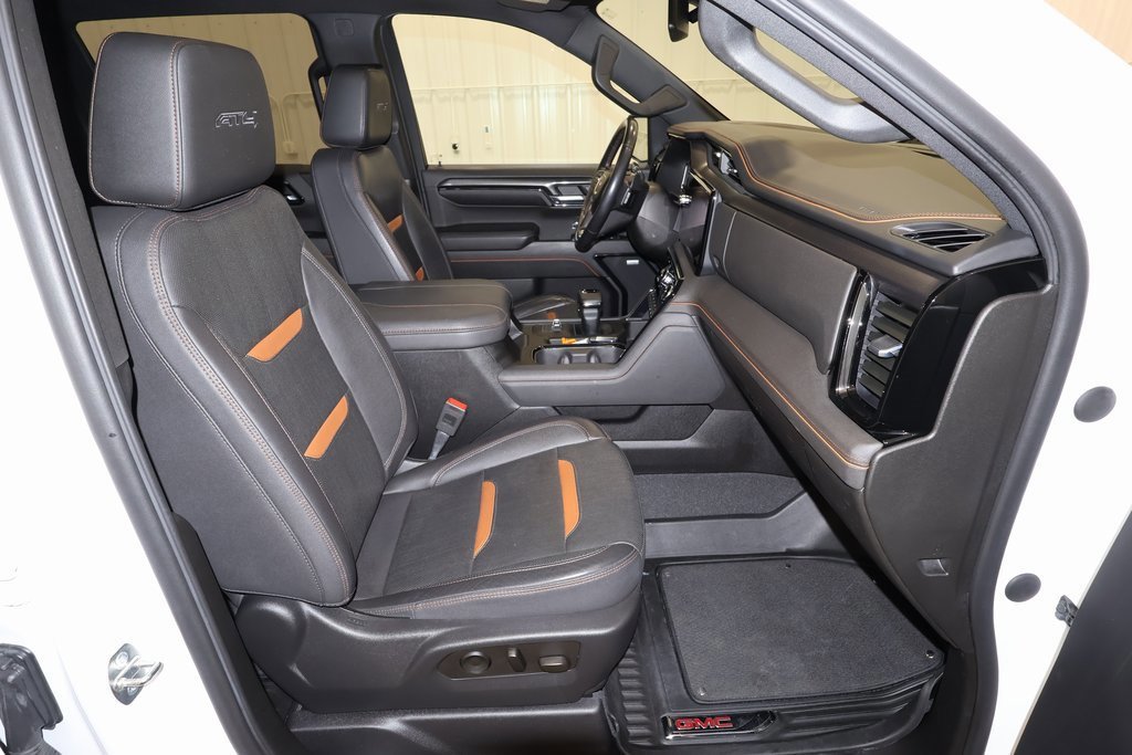 Used 2023 GMC Sierra 1500 AT4 w/ AT4 Preferred Package image 25