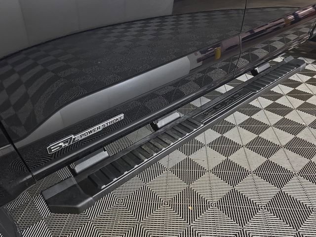 Certified 2025 Ford F350 Lariat w/ Black Appearance Package image 9