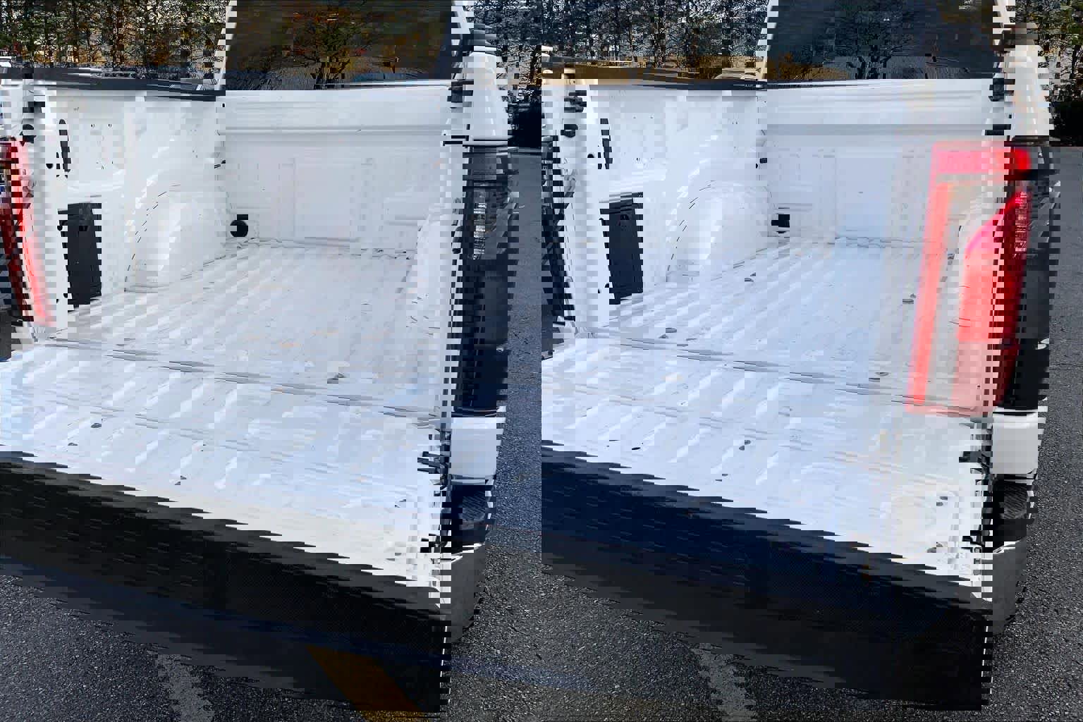 Certified 2025 Ford F150 XLT w/ Equipment Group 301A Standard image 32