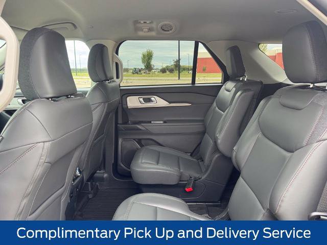 Certified 2025 Ford Explorer Active w/ Active Comfort Package AWD/4WD image 34