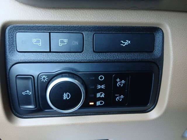 Certified 2024 Ford F250 Lariat w/ Lariat Ultimate Package image 19