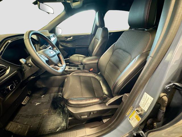 Certified 2024 Ford Escape ST-Line w/ Tech Pack #1 image 18