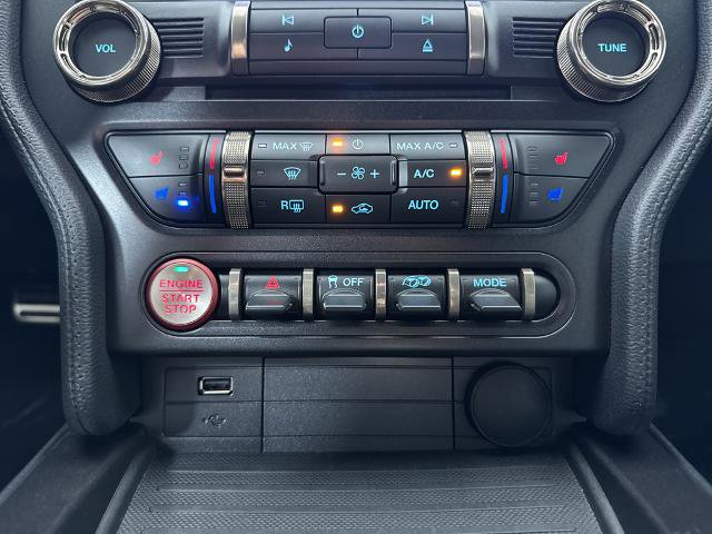 Certified 2021 Ford Mustang Shelby GT500 w/ Technology Package RWD image 26