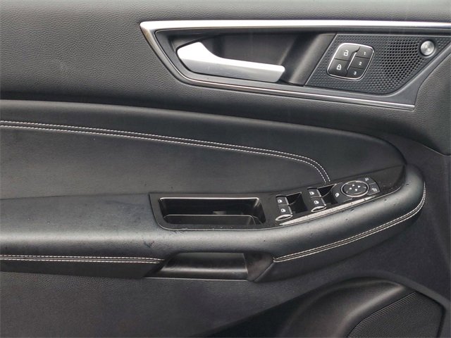 Certified 2020 Ford Edge Titanium image 9
