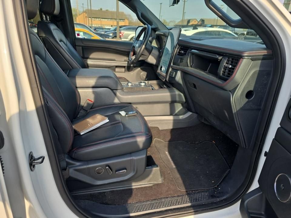Certified 2022 Ford Expedition Max Limited AWD/4WD image 9