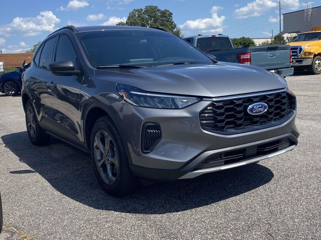 Certified 2026 Ford Escape ST-Line w/ Tech Pack #1