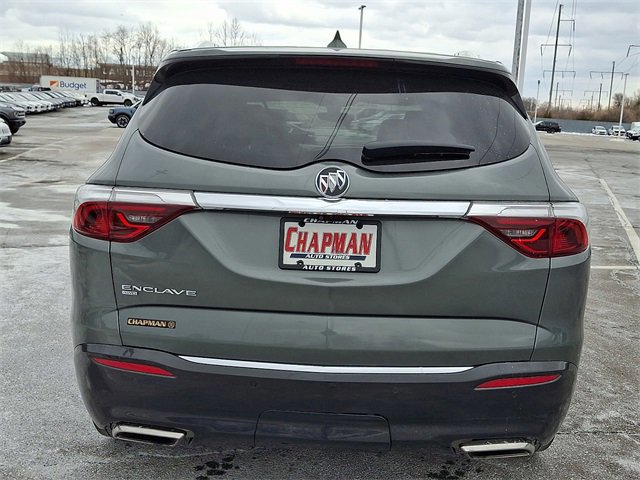 Used 2022 Buick Enclave Essence w/ Experience Buick Package image 3