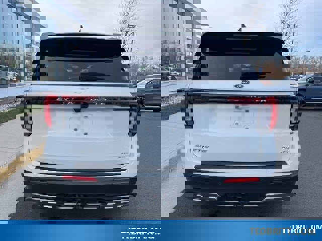 Certified 2025 Ford Explorer Active w/ Active Comfort Package image 4