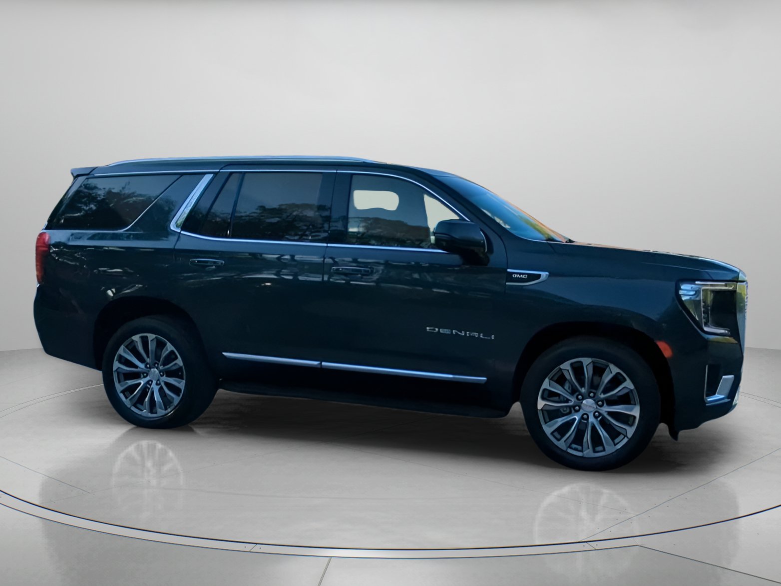 Used 2021 GMC Yukon Denali RWD image 34