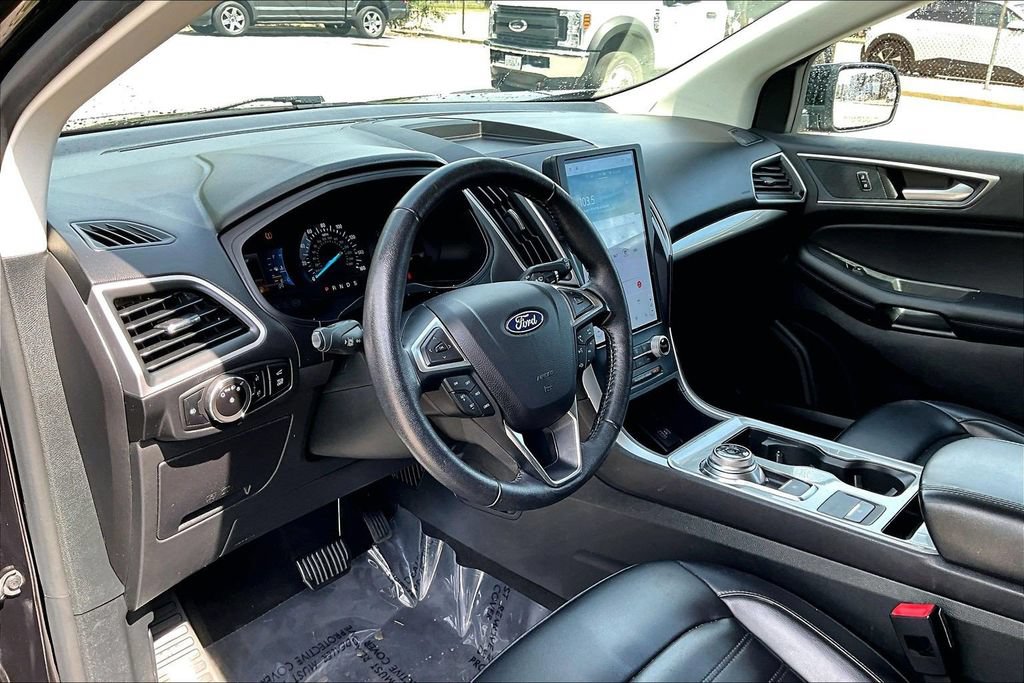 Certified 2023 Ford Edge SEL w/ Convenience Package AWD/4WD image 13