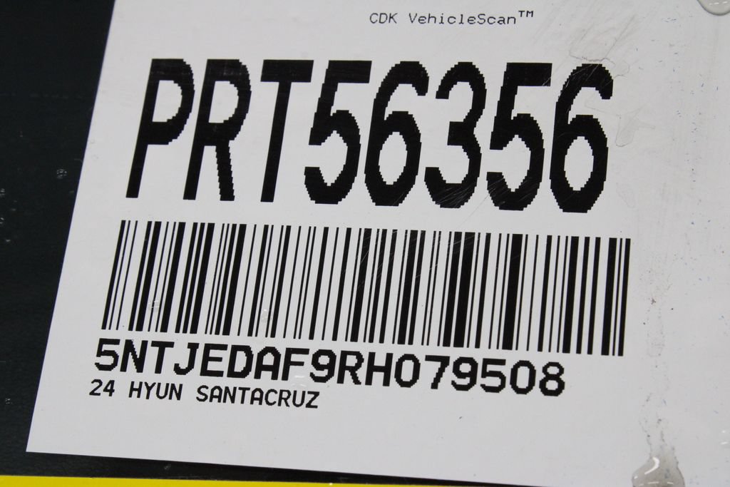 Used 2024 Hyundai Santa Cruz Limited AWD/4WD image 35