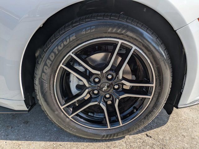 Certified 2021 Ford Mustang Premium image 11