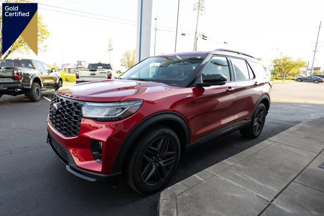 Certified 2025 Ford Explorer ST-Line w/ Premium Package