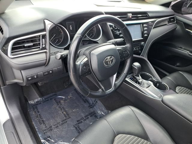 Used 2018 Toyota Camry SE w/ Moonroof Package image 17