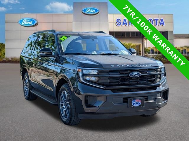 Certified 2025 Ford Expedition Active AWD/4WD image 7