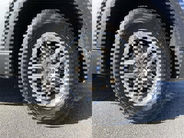 Certified 2025 Ford Explorer Active image 9